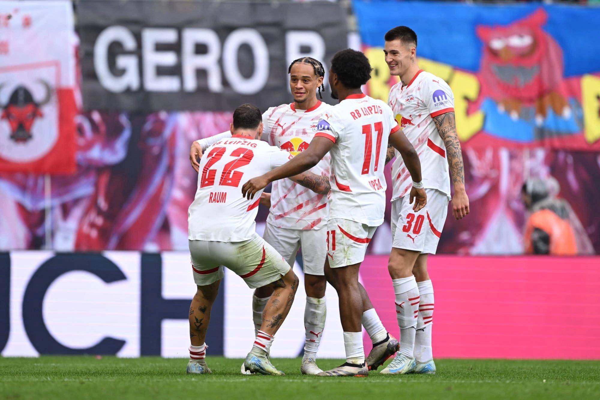 尤文再败,欧冠晋级之路跨不过去? 尤文再败,欧冠晋级之路跨不过去?