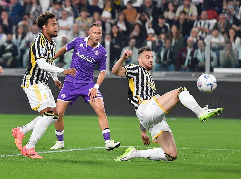 尤文图斯墨守成规,以全队实力争取晋级 尤文图斯墨守成规,以全队实力争取晋级