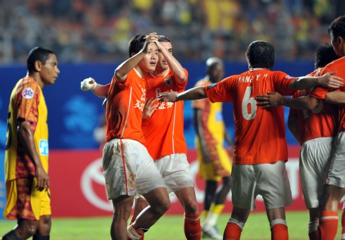 张源头槌破门,山东鲁能客场逆转晋级 张源头槌破门,山东鲁能客场逆转晋级