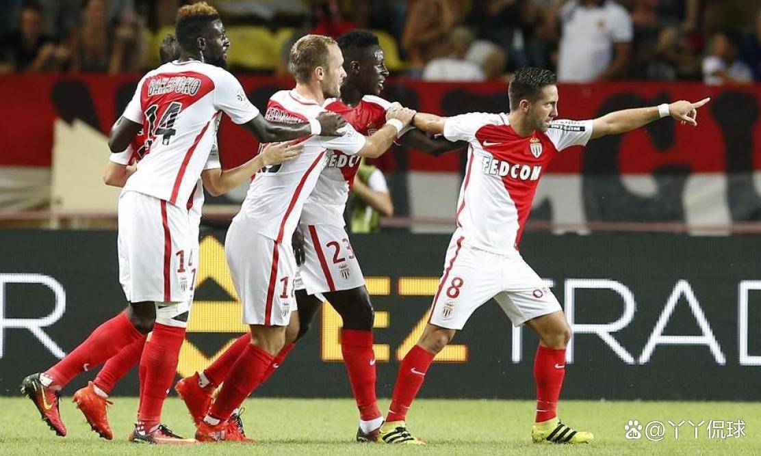 摩纳哥主场迎战里尔进行激烈对决 摩纳哥主场迎战里尔进行激烈对决