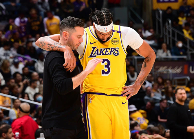 NBA球员因伤将缺席下周比赛 NBA球员因伤将缺席下周比赛