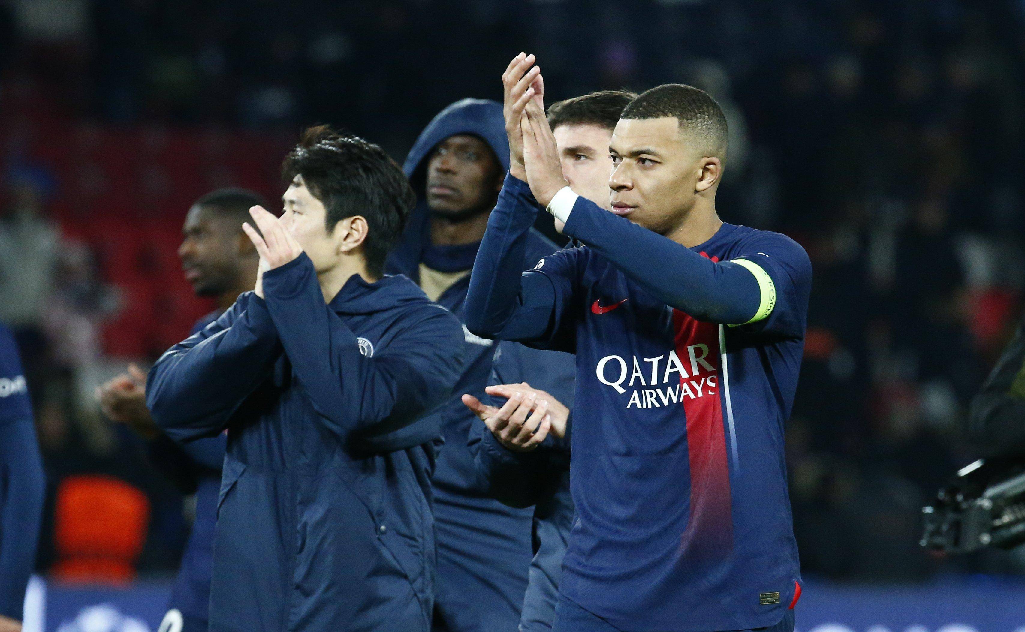 巴萨惨败收场，欧冠路途坎坷？