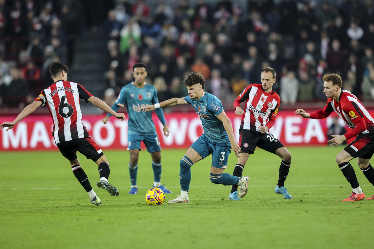 沃特福德主场胜利,稳固积分榜位置 沃特福德主场胜利,稳固积分榜位置