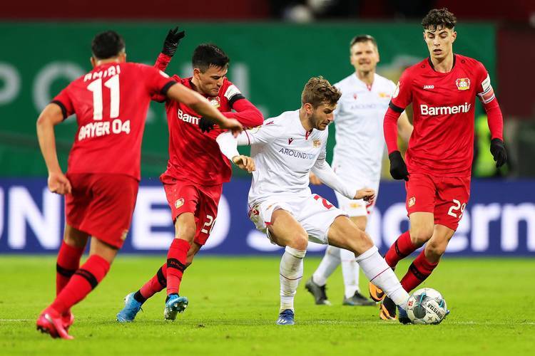 爱体育-佛罗伦萨客场逆袭桑普多利亚，取得胜利