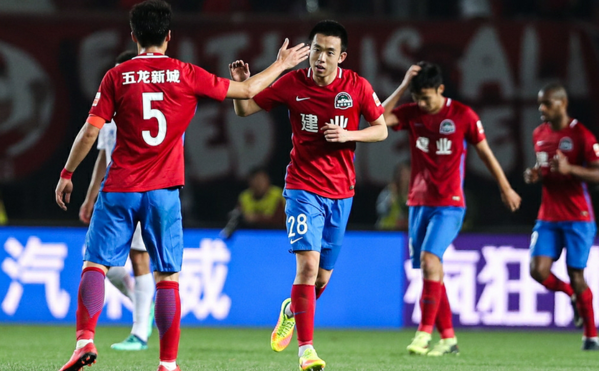 武汉卓尔客场战平中原河南建业,继续保持不败 武汉卓尔客场战平中原河南建业,继续保持不败