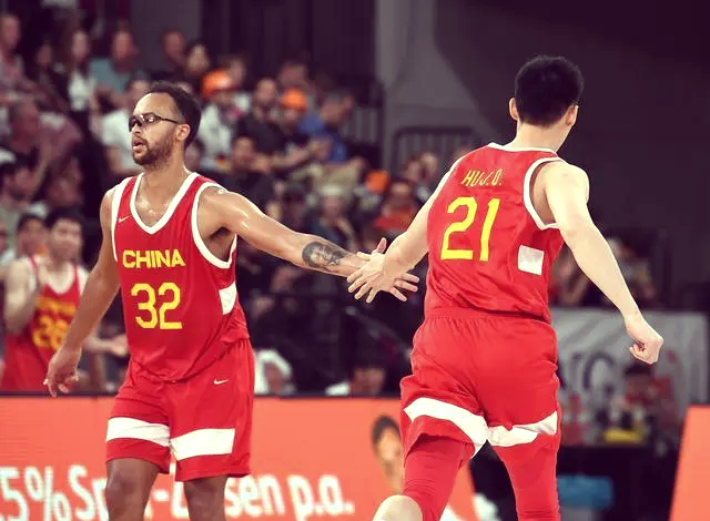 保加利亚队遭逢完败,塞尔维亚队取得胜利 保加利亚队遭逢完败,塞尔维亚队取得胜利