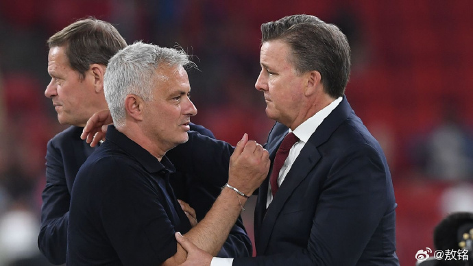 埃弗顿对决华德福德──强强对话精彩纷呈