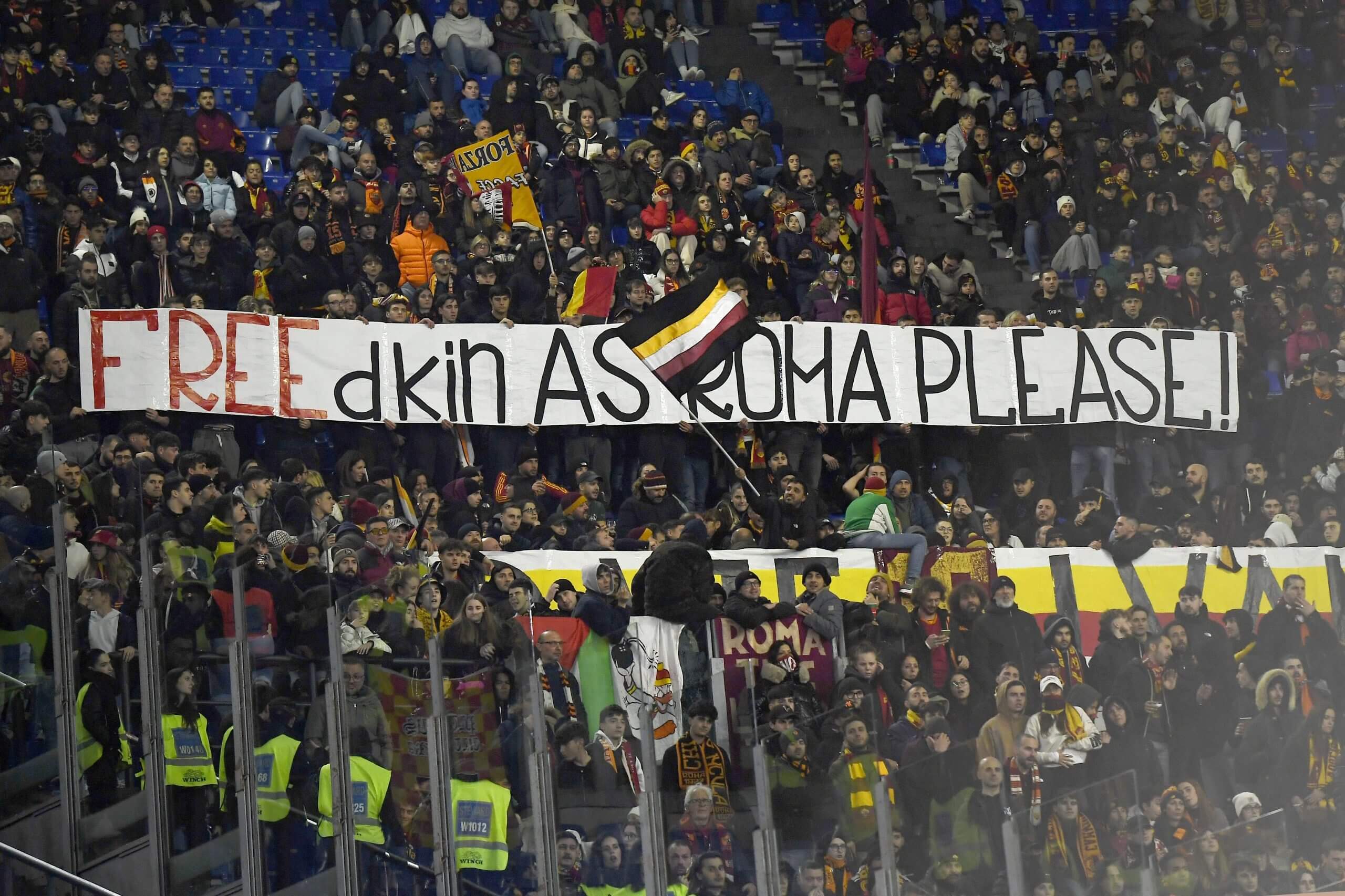 埃弗顿对决华德福德──强强对话精彩纷呈