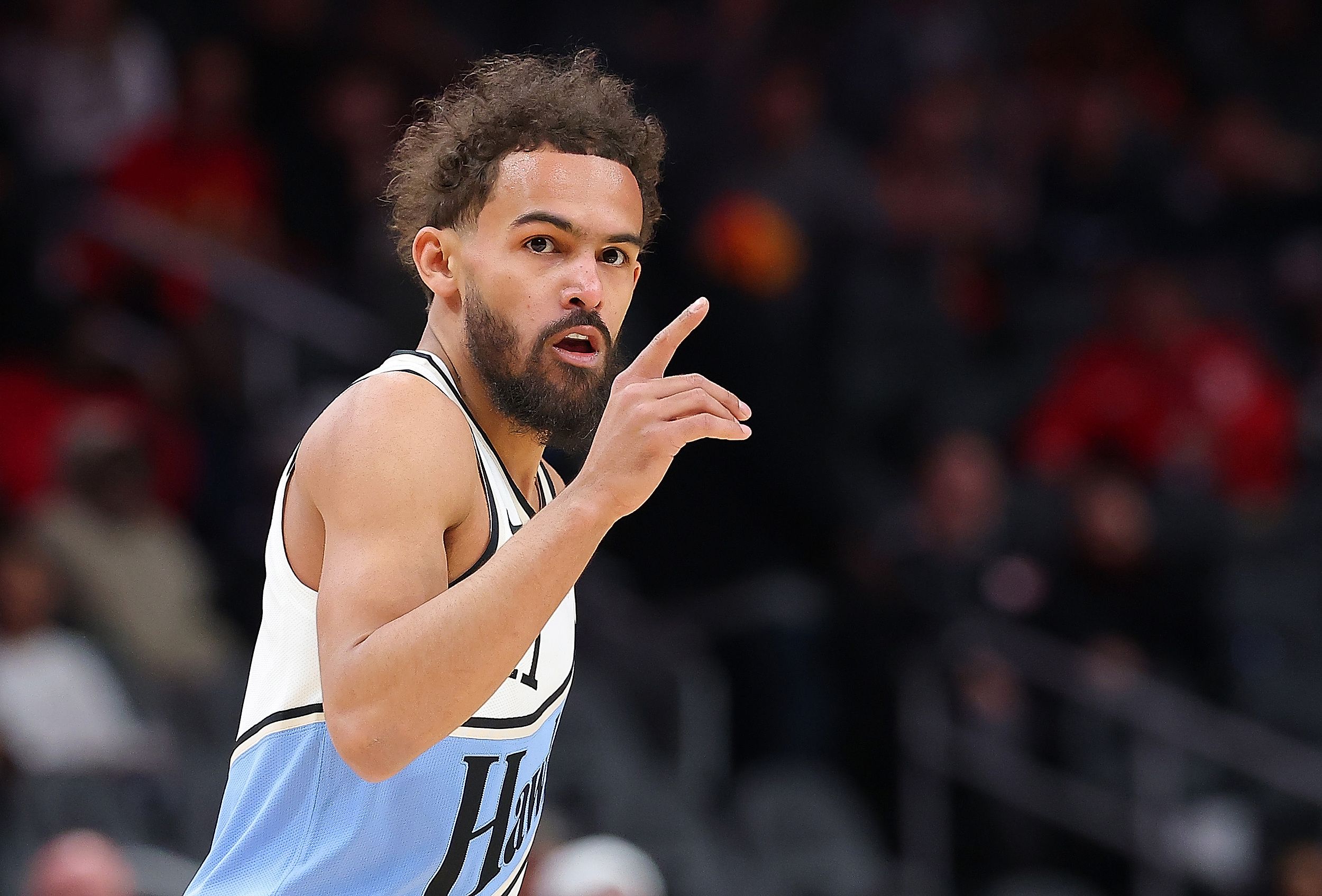 老鹰主场击败公牛,特雷-杨32分全队最高贡献 老鹰主场击败公牛,特雷-杨32分全队最高贡献