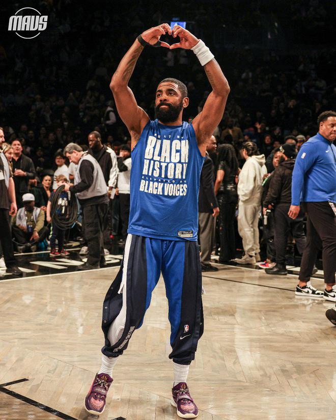 篮网遭遇连败,欧文伤势成疑 篮网遭遇连败,欧文伤势成疑