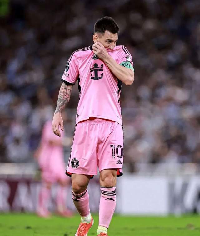 勒沃库森难挽败局，连战两败艰巨计