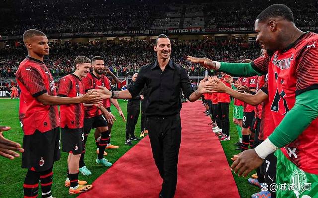 AC米兰砸钱接援,伊布后防资金无限 AC米兰砸钱接援,伊布后防资金无限