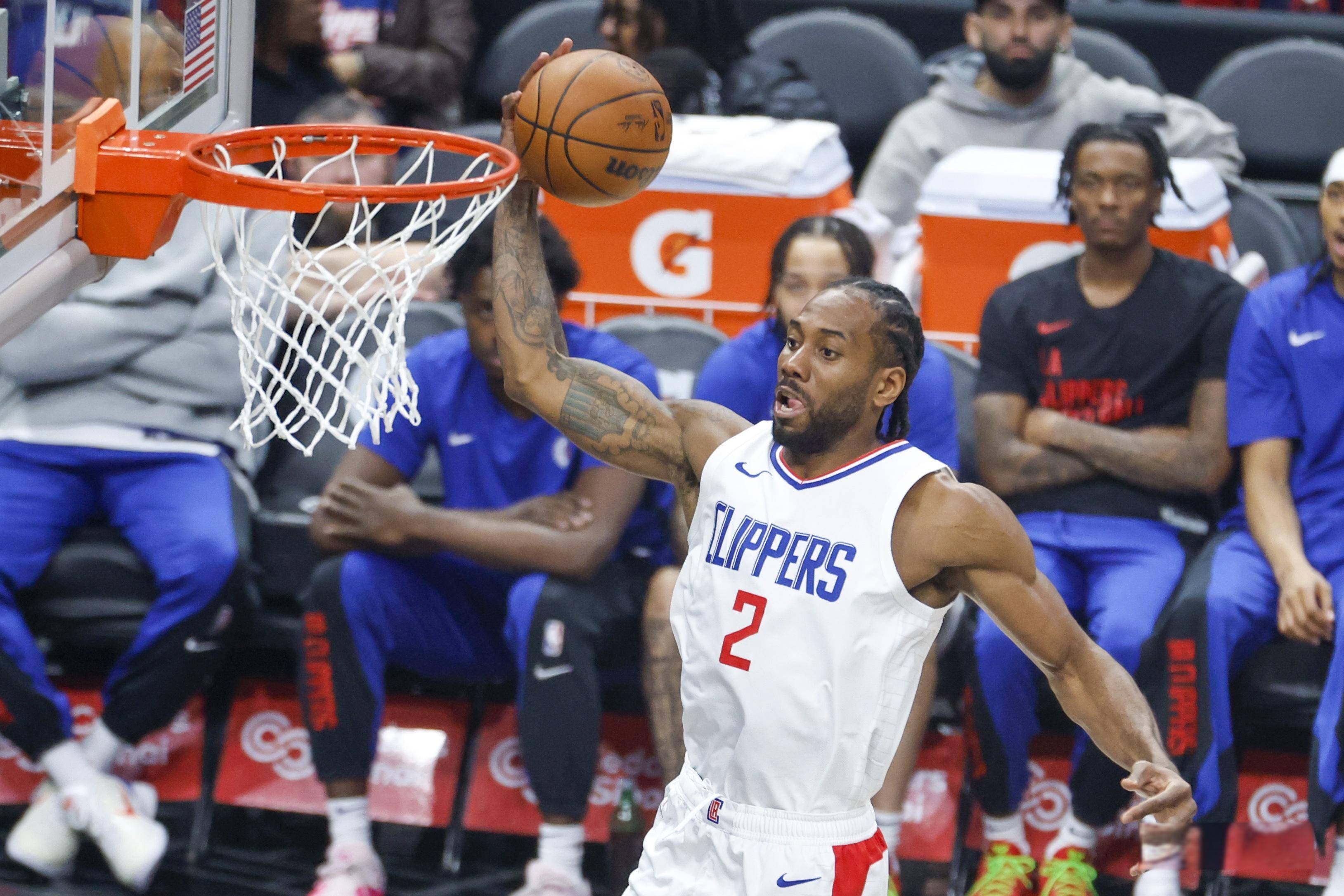 爱体育-快船主场大胜湖人，莱昂纳德高效贡献28分