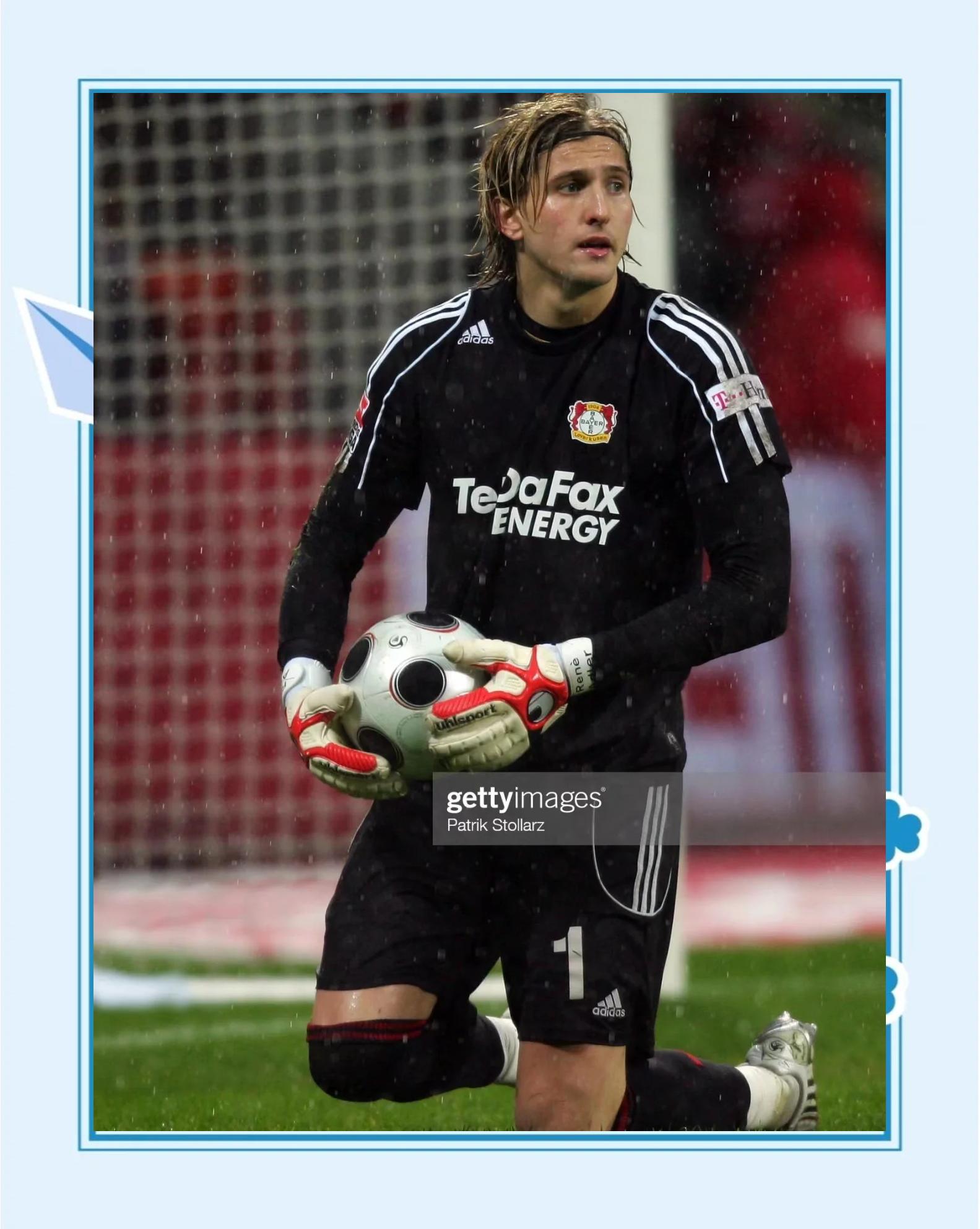 不莱梅客场逼平沙尔克04,保持不败 不莱梅客场逼平沙尔克04,保持不败